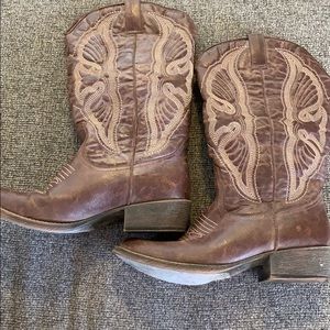 Coconut by Matisse Cowgirl Boots